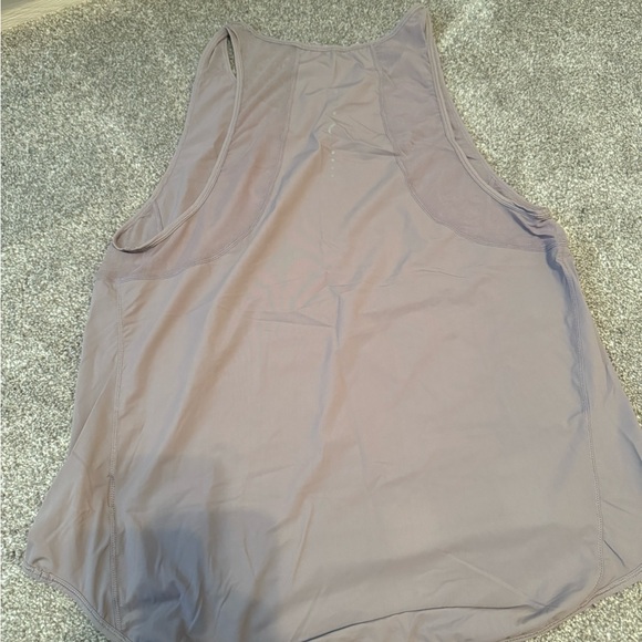 Tank - Picture 2 of 2